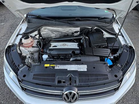 Used 2017 Volkswagen Tiguan S AWD/4WD image 9