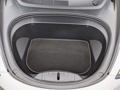 Used 2019 Tesla Model 3 Long Range image 25