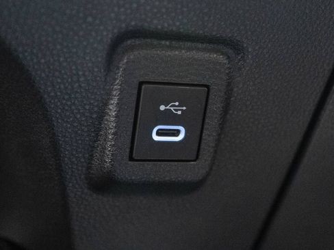 Used 2025 Toyota Corolla LE FWD image 23
