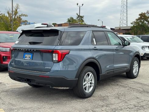 New 2026 Ford Explorer Active image 3