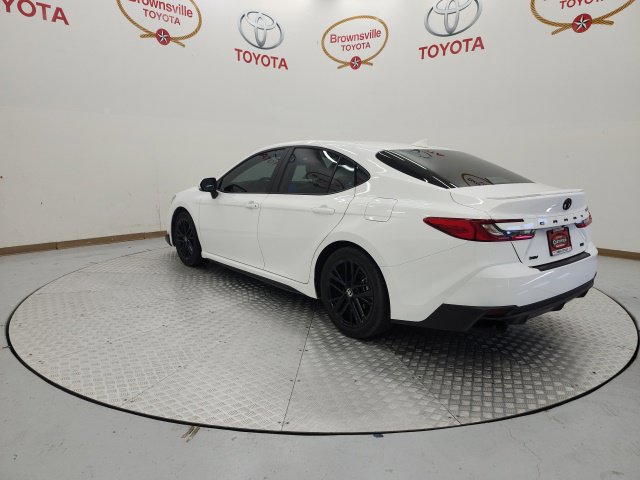 Used 2025 Toyota Camry SE w/ Convenience Package FWD image 6