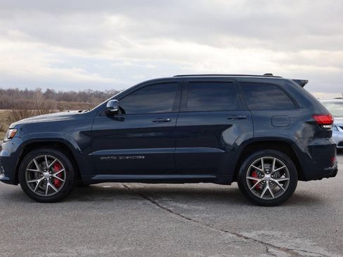 Used 2017 Jeep Grand Cherokee SRT AWD/4WD image 8