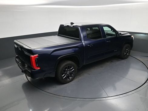 Used 2024 Toyota Tundra Platinum AWD/4WD image 36