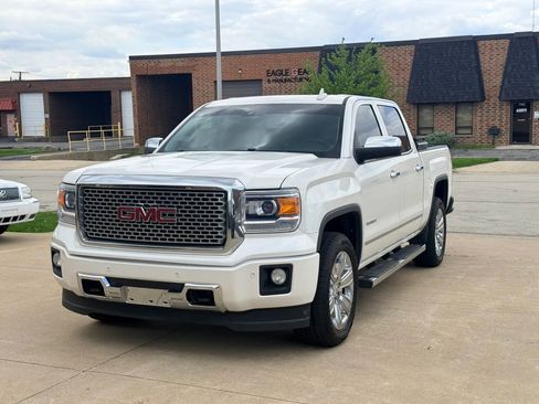Used 2015 GMC Sierra 1500 Denali AWD/4WD image 1