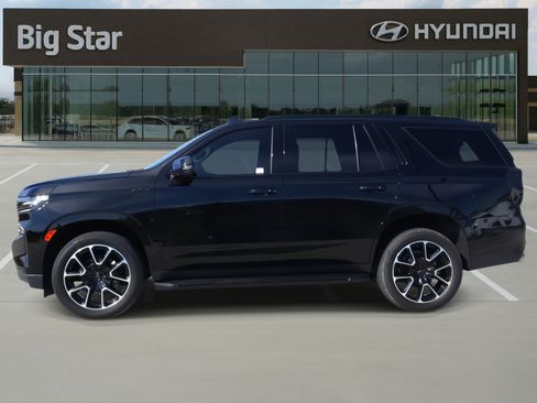 Used 2022 Chevrolet Tahoe RST w/ Sport Performance Package image 2