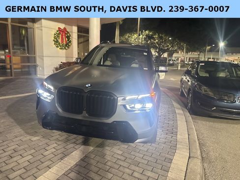 Certified 2023 BMW X7 xDrive40i w/ Executive Package image 4