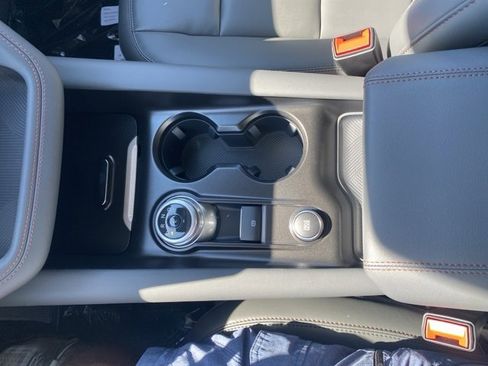 New 2025 Ford Explorer Active w/ Active Comfort Package image 24