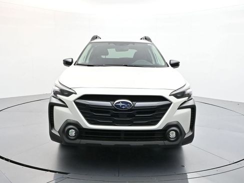 Used 2025 Subaru Outback Premium w/ Popular Package #1 AWD/4WD image 2