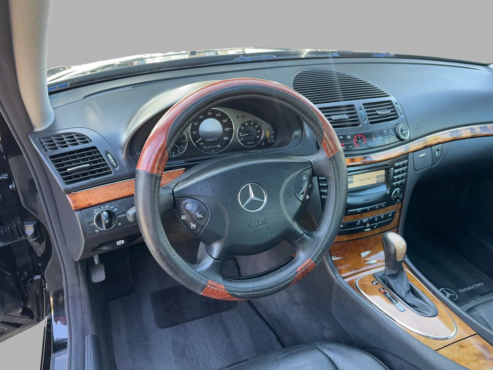 Used 2003 Mercedes-Benz E 320 Sedan image 20