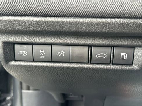 Certified 2025 Toyota Camry LE image 21