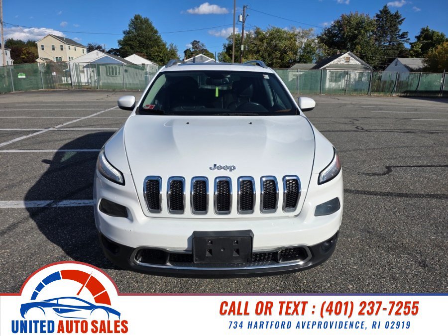 Used 2017 Jeep Cherokee Limited AWD/4WD image 8