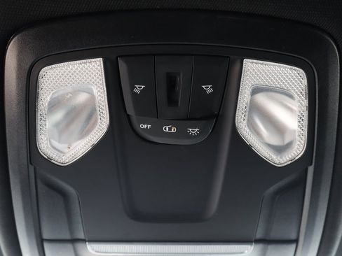 Used 2022 RAM 3500 Tradesman w/ Chrome Appearance Group image 30