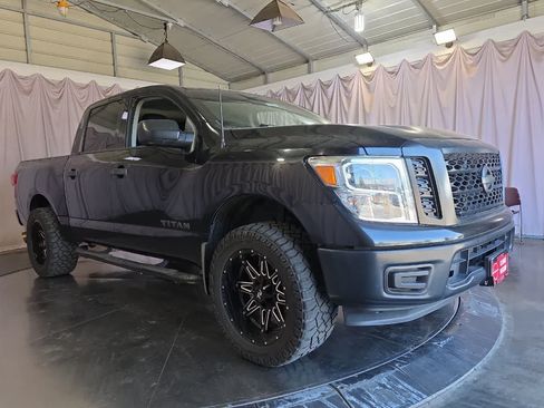 Used 2018 Nissan Titan S w/ S Utility Package AWD/4WD image 10