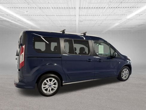 Used 2019 Ford Transit Connect XLT FWD image 6