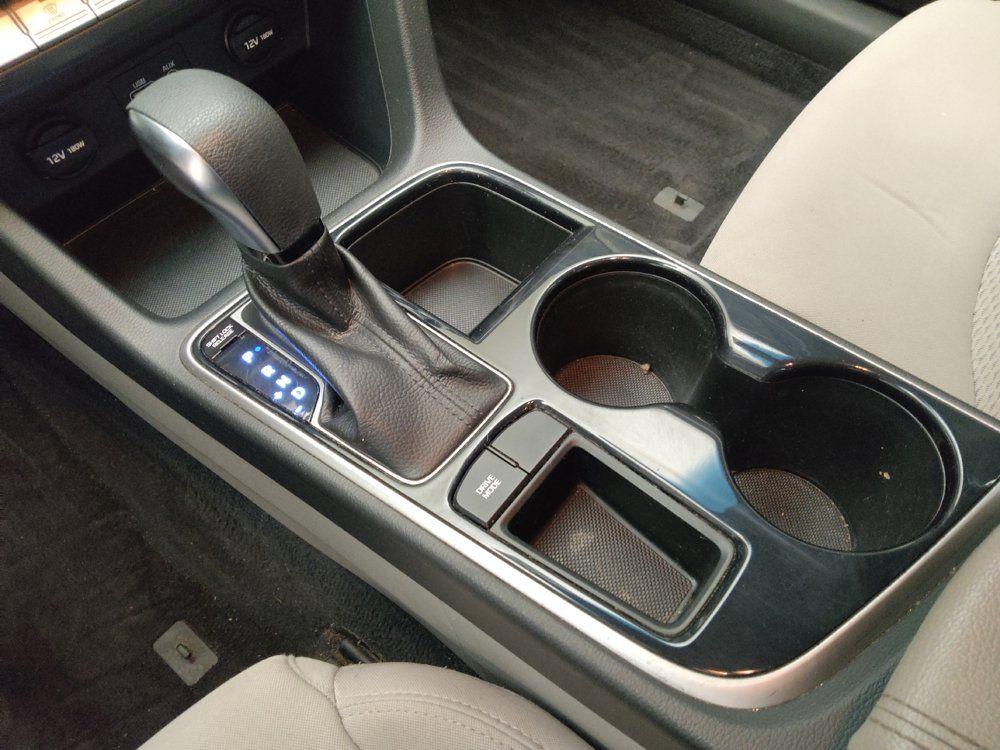 Used 2019 Hyundai Sonata SE FWD image 26