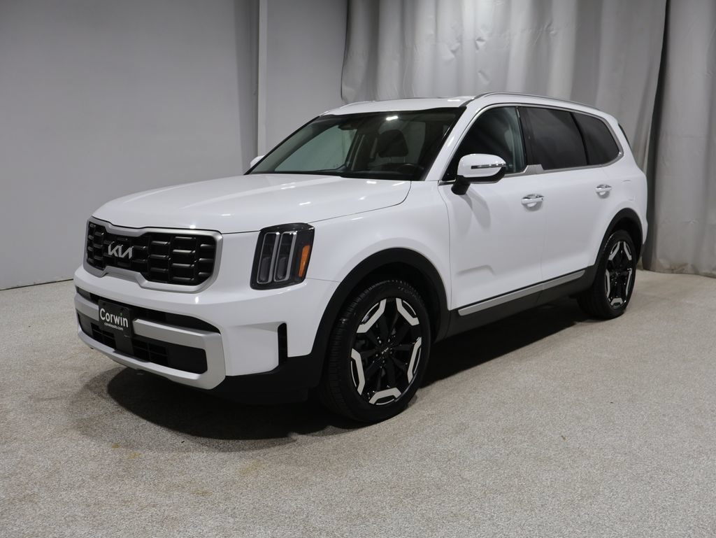 Used 2025 Kia Telluride S AWD/4WD image 5