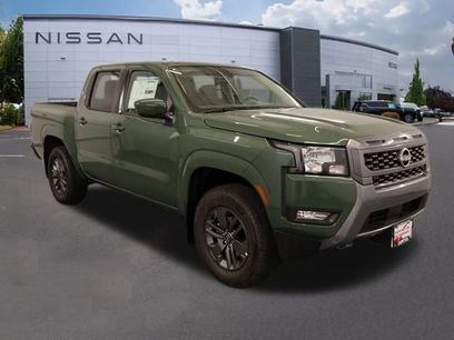 New 2025 Nissan Frontier SV w/ SV Convenience Package