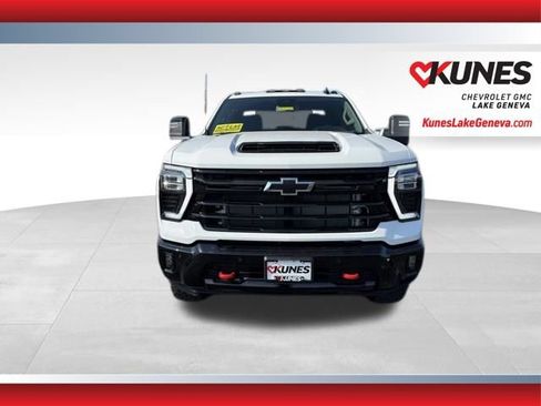 New 2026 Chevrolet Silverado 3500 LT w/ Trail Boss Package AWD/4WD image 13