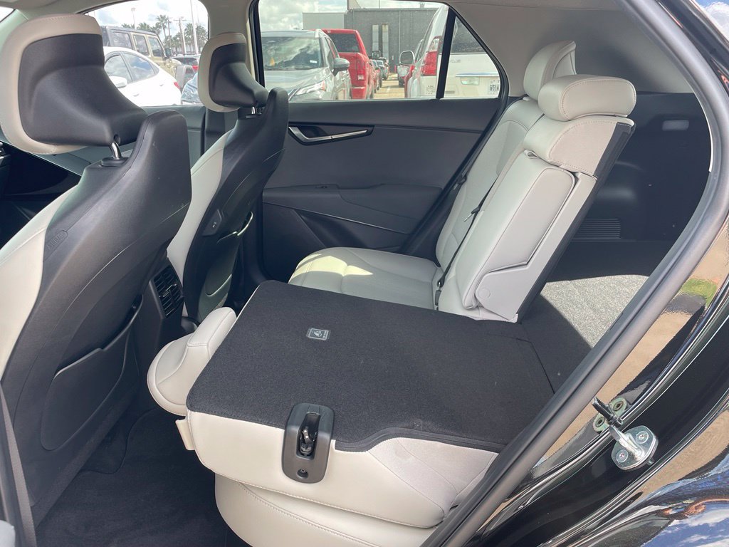 Used 2023 Kia Niro EX Touring FWD image 18