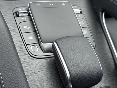 New 2026 Mercedes-Benz GLE 450 4MATIC image 19