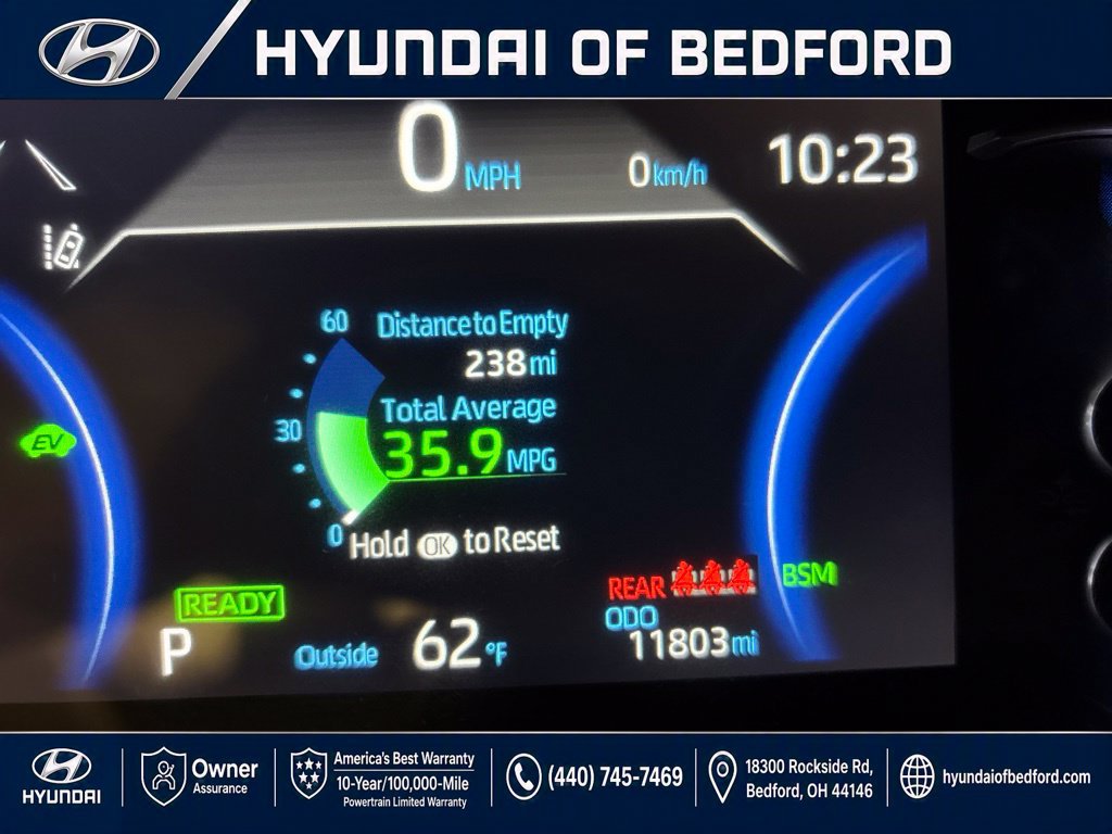 Used 2025 Toyota RAV4 LE AWD/4WD image 17