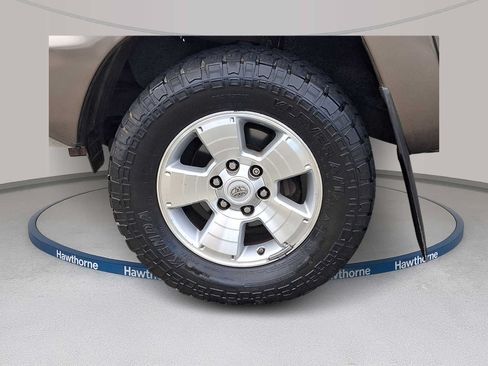 Used 2014 Toyota Tacoma 4x4 Double Cab w/ TRD Sport Package image 7