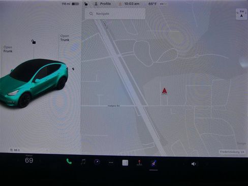 Used 2021 Tesla Model Y Long Range AWD/4WD image 10