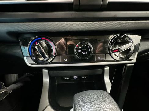 Used 2023 Kia Seltos LX AWD/4WD image 18