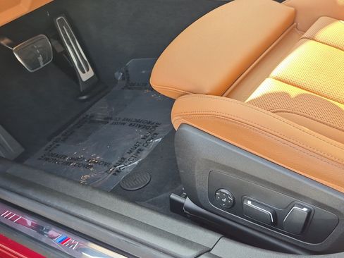 Used 2026 BMW 330i Sedan w/ M Sport Package RWD image 17