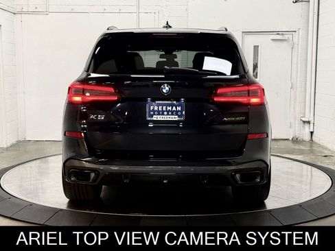 Used 2023 BMW X5 xDrive40i w/ M Sport Package AWD/4WD image 7