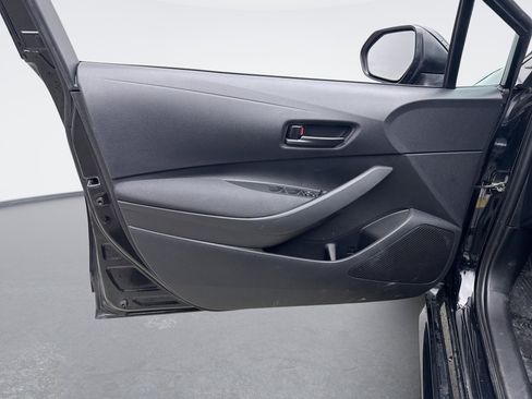 Used 2024 Toyota Corolla LE image 9