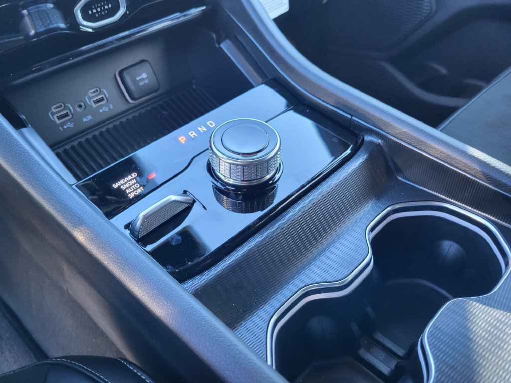 New 2026 Jeep Grand Cherokee Altitude AWD/4WD image 19