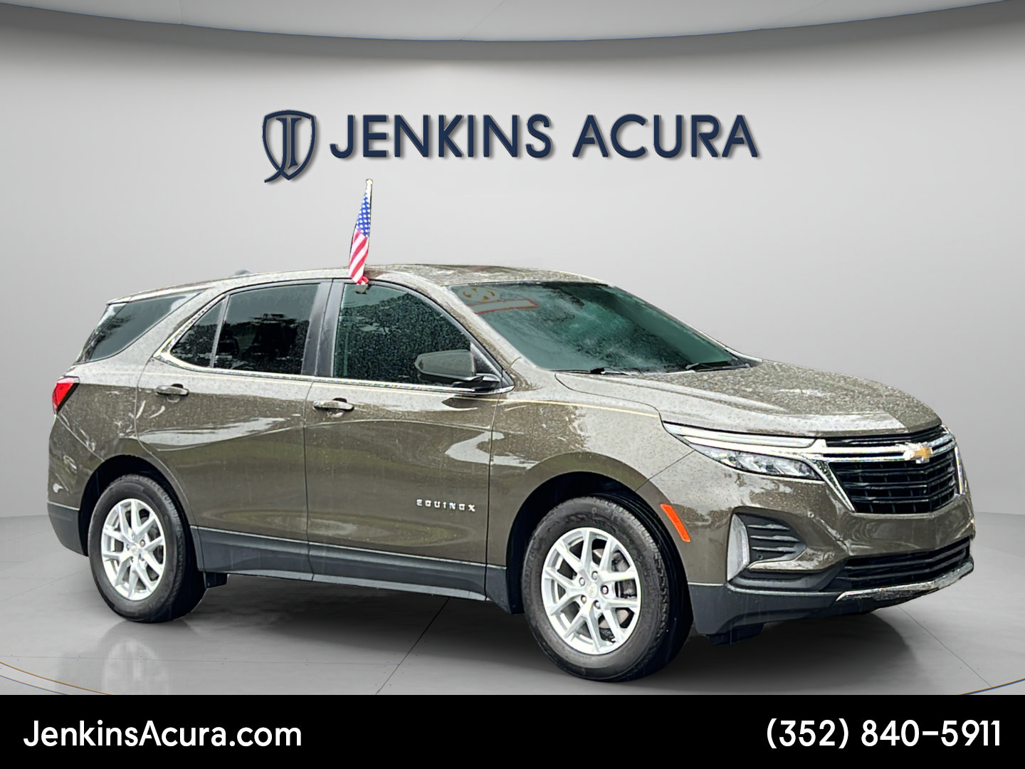 Used 2024 Chevrolet Equinox LT FWD image 1
