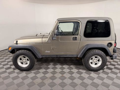 Used 2006 Jeep Wrangler Rubicon AWD/4WD image 2