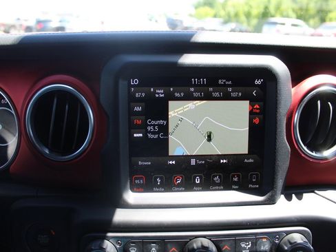 Used 2019 Jeep Wrangler Unlimited Rubicon AWD/4WD image 7