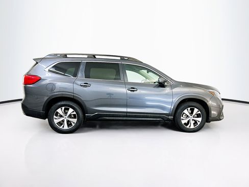 Used 2025 Subaru Ascent Premium image 10