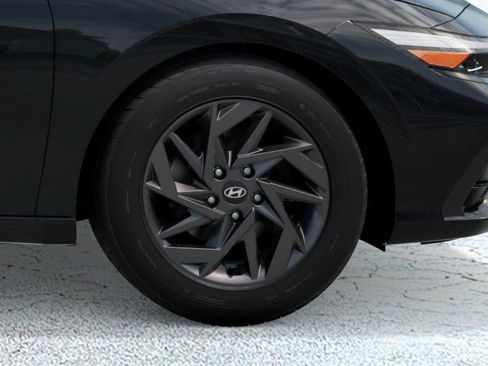 New 2026 Hyundai Elantra Hybrid FWD image 8