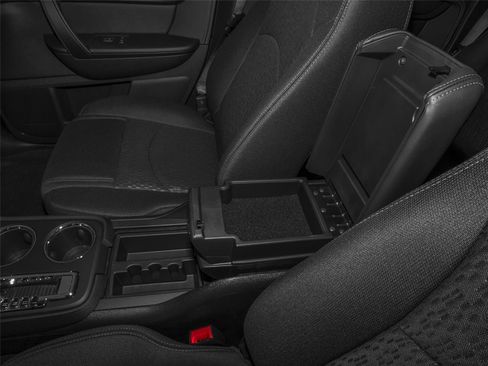 Used 2016 GMC Acadia SLE AWD/4WD image 9