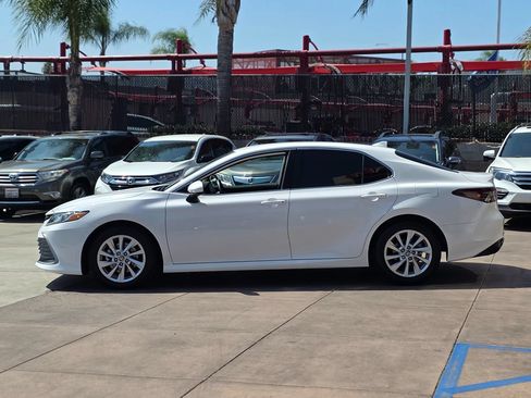Used 2023 Toyota Camry LE FWD image 9