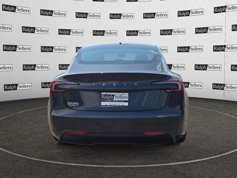 Used 2024 Tesla Model 3 Standard Range RWD image 5