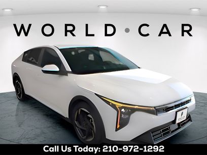 Certified 2025 Kia K4 EX