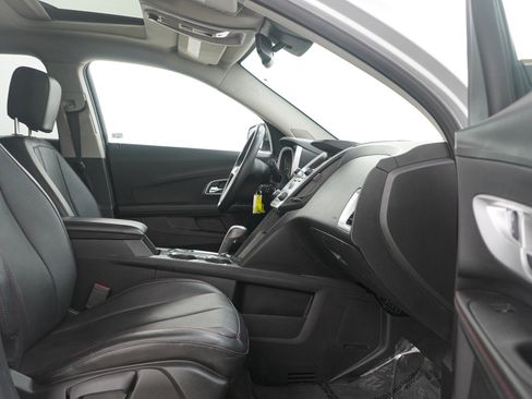 Used 2012 Chevrolet Equinox LTZ image 11