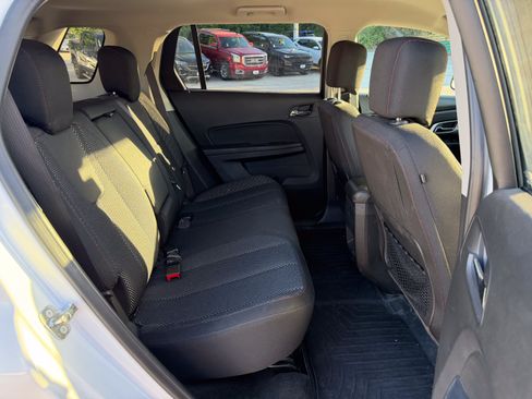 Used 2017 GMC Terrain SLE FWD image 10