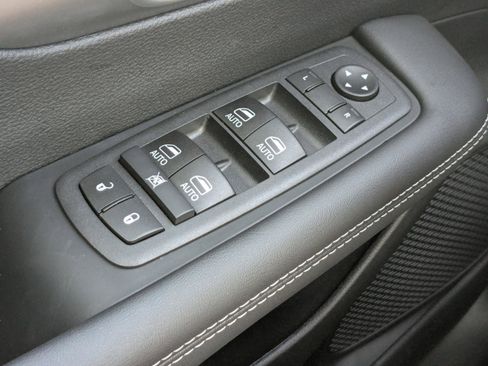 New 2026 Chrysler Voyager LX image 35