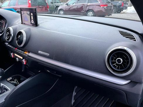 Used 2017 Audi A3 2.0T Premium w/ Convenience Package image 17