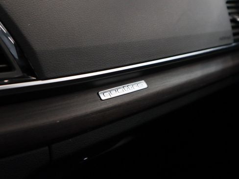 Used 2023 Audi Q5 2.0T Premium image 25