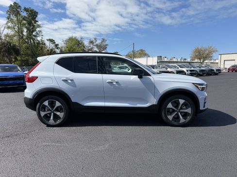 New 2026 Volvo XC40 B5 Plus w/ Climate Package image 2