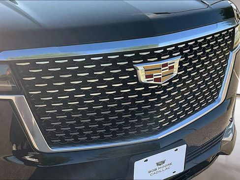 Used 2023 Cadillac Escalade ESV Premium Luxury AWD/4WD image 31