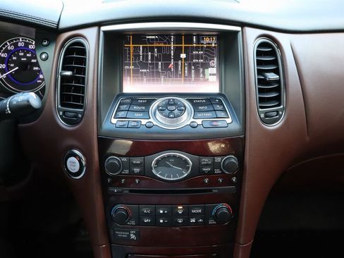 Used 2015 INFINITI QX50 Journey w/ Premium Package image 34