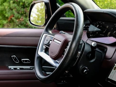 Used 2024 Land Rover Range Rover Autobiography AWD/4WD image 20
